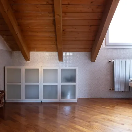 Bellissimo Bilocale Su Due Piani - Mirable Pm * Милан