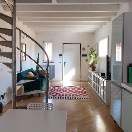 Апартаменты Bellissimo Bilocale Su Due Piani - Mirable Pm Милан